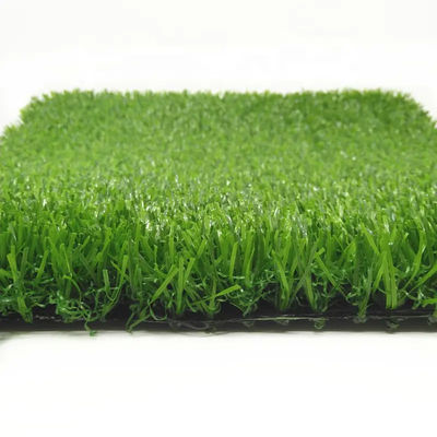 25mm Decoração Paisagismo Relva Artificial PE Turf 16800 Densidade